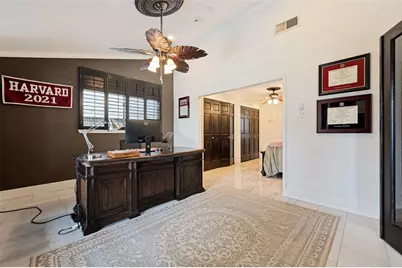 10209 Regal Oaks Drive #211, Dallas, TX 75230 - Photo 23