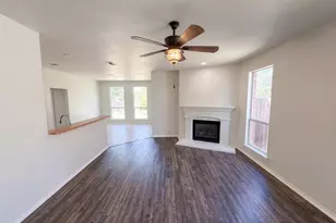 2617 Silver Hill Dr, Fort Worth, TX 76131 - Photo 3