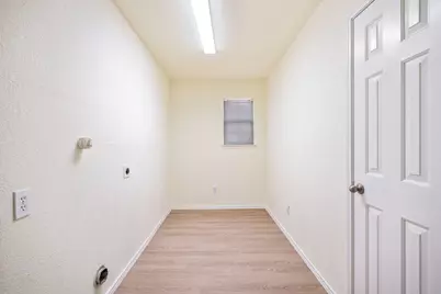 2456 Arroyo Springs Drive, Grand Prairie, TX 75052 - Photo 15