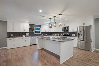 1102 Woodland Way, Richardson, TX 75080 - Photo 9