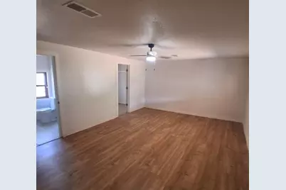 1113 Commerce Drive, Greenville, TX 75401 - Photo 9