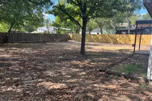 711 Hall St, Lancaster, TX 75146 - Photo 5