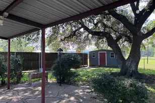 306 Hubbard, Streetman, TX 75859 - Photo 5