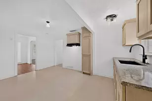 7928 Norvell Dr, Dallas, TX 75227 - Photo 11