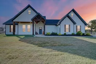 332 Jonny Boy Wy, Springtown, TX 76082 - Photo 1