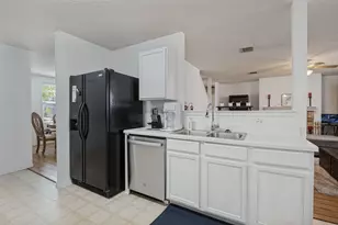 2120 W Grove Ln, Grand Prairie, TX 75052 - Photo 13