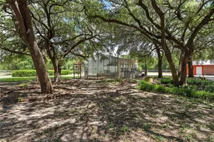 2029 Speegleville Rd, Woodway, TX 76712 - Photo 35