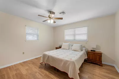 2029 Speegleville Road, Woodway, TX 76712 - Photo 19