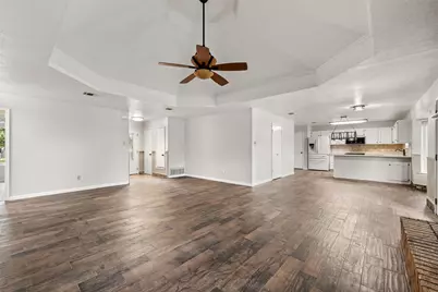 812 Regina Drive, Hewitt, TX 76643 - Photo 3