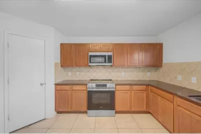 821 Green Heath Avenue, Fort Worth, TX 76120 - Photo 33