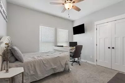 10305 Creekside Lane, Waco, TX 76712 - Photo 11
