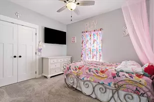 10305 Creekside Ln, Waco, TX 76712 - Photo 9
