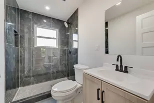 7101 Fairdale Ave, Dallas, TX 75227 - Photo 23