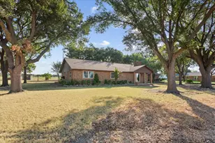 670 Berger Rd, West, TX 76691 - Photo 3