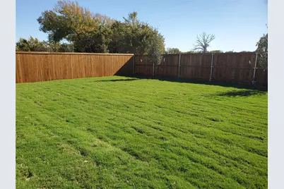 11000 Triple Crown Court, Providence Village, TX 76227 - Photo 19