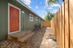 3903 Orlando Ct, Dallas, TX 75211 - Photo 19