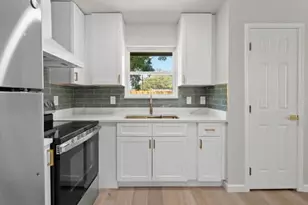 3903 Orlando Ct, Dallas, TX 75211 - Photo 15