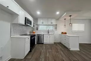 1424 E Parker Rd, Plano, TX 75074 - Photo 11