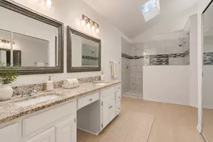 2713 Belmeade Dr, Carrollton, TX 75006 - Photo 17