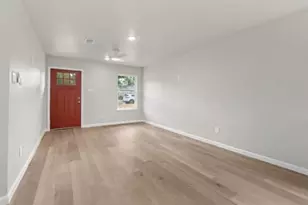 3905 Orlando Ct, Dallas, TX 75211 - Photo 5