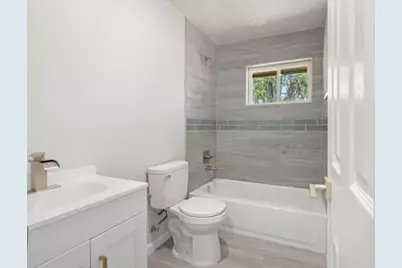 3905 Orlando Court, Dallas, TX 75211 - Photo 11