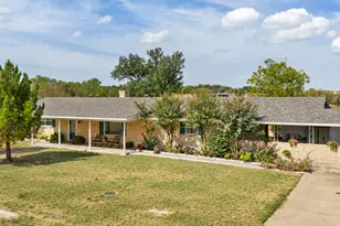 916 Preston Ln, Dublin, TX 76446 - Photo 3