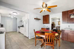 916 Preston Ln, Dublin, TX 76446 - Photo 9