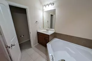4666 Perthshire Ct, Plano, TX 75024 - Photo 9