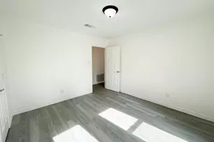 2147 Oak Valley Ln, Dallas, TX 75232 - Photo 27