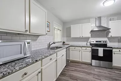 1413 N Wharton Street, Sherman, TX 75092 - Photo 9