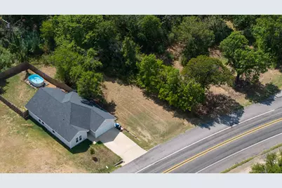 1208 Martin Luther King Street, Denison, TX 75020 - Photo 11