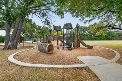 2512 Kodiak Circle, Euless, TX 76039 - Photo 39