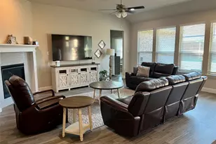 3636 Wintergreen St, Grand Prairie, TX 76065 - Photo 7