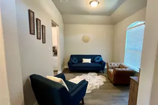 3636 Wintergreen St, Grand Prairie, TX 76065 - Photo 5