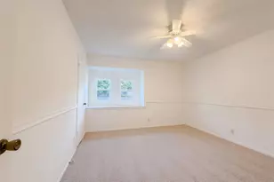 3606 Grissom Dr, Arlington, TX 76016 - Photo 11