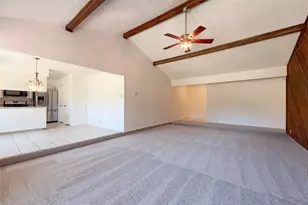3606 Grissom Dr, Arlington, TX 76016 - Photo 5