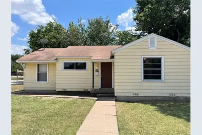 202 W Wheatland Road W, Duncanville, TX 75116 - Photo 1