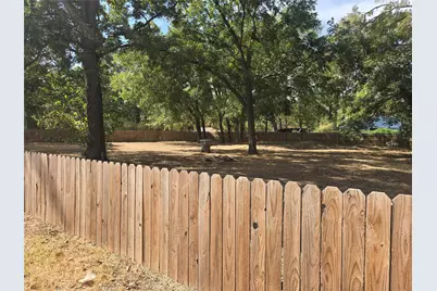 8019 Kiska Street, Dallas, TX 75216 - Photo 7