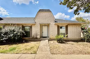 35 W Mountain Ln, Grand Prairie, TX 75052 - Photo 1
