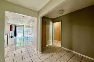 35 W Mountain Ln, Grand Prairie, TX 75052 - Photo 7