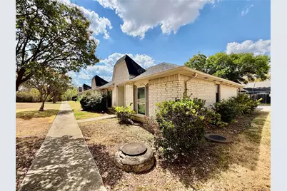 35 W Mountain Lane #43, Grand Prairie, TX 75052 - Photo 3