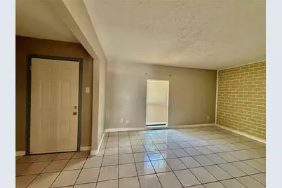 35 W Mountain Lane #43, Grand Prairie, TX 75052 - Photo 5