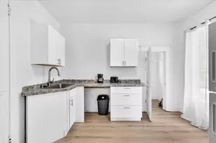 3709 Wendelkin St, Dallas, TX 75215 - Photo 15