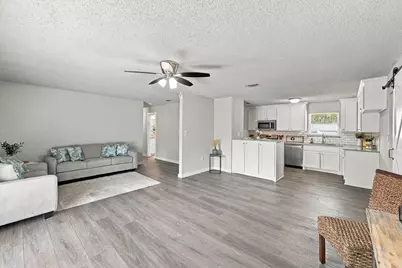1404 Hillside Drive, Midlothian, TX 76065 - Photo 5