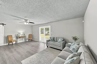 1404 Hillside Drive, Midlothian, TX 76065 - Photo 7