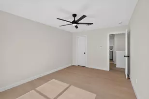 4364 Onyx Dr, Carrollton, TX 75010 - Photo 29