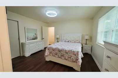 1404 Woodfern Drive, Arlington, TX 76018 - Photo 17