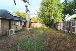 1404 Woodfern Dr, Arlington, TX 76018 - Photo 5