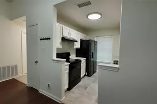 1404 Woodfern Dr, Arlington, TX 76018 - Photo 21