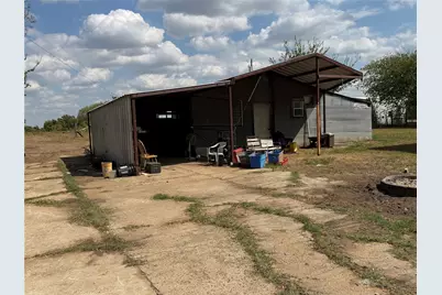 8453 County Road 1206, Rio Vista, TX 76093 - Photo 29
